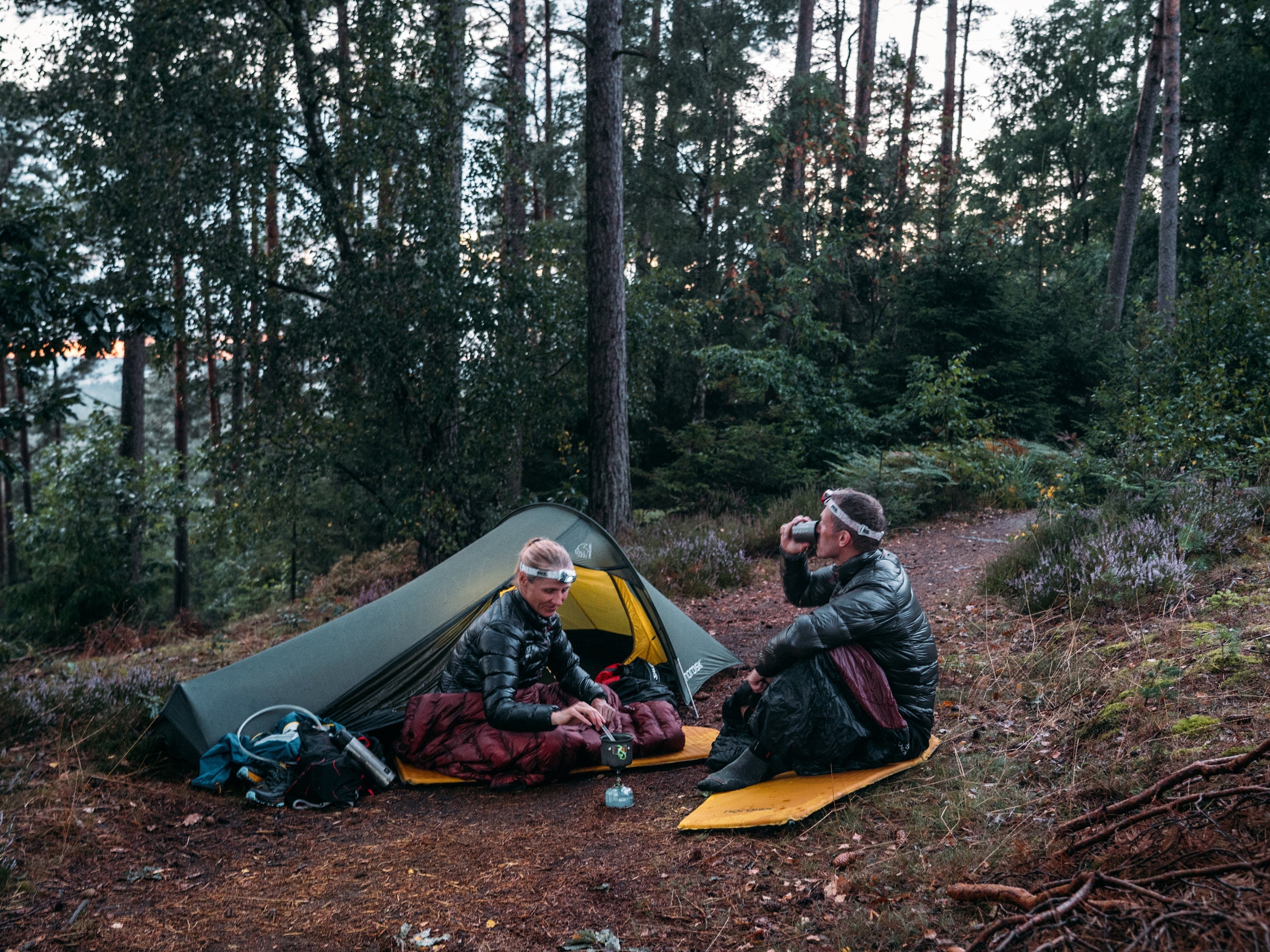 Lofoten 2 ULW Tent - Forest Green - 2 person.