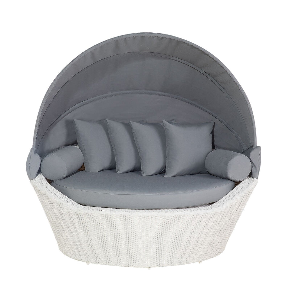 Santorini Daybed – Complete with cushions (elegant resort-style)