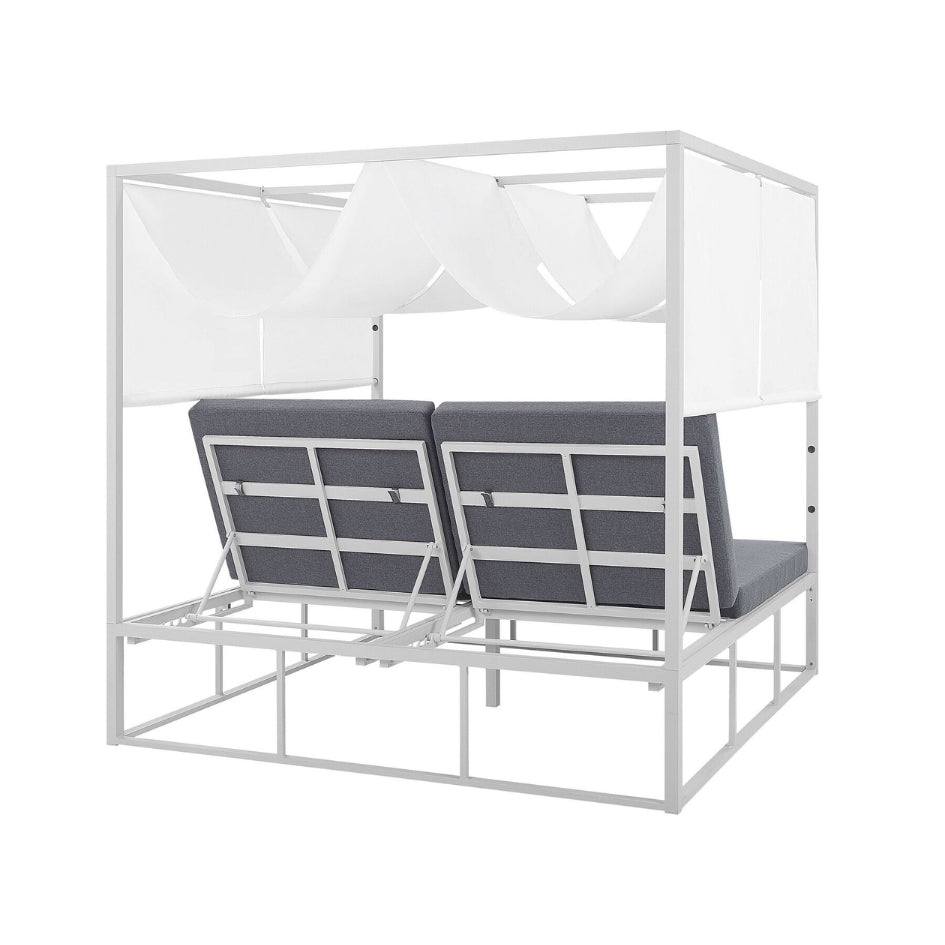 Fiorentina Metal Daybed – Crisp white frame (modern)