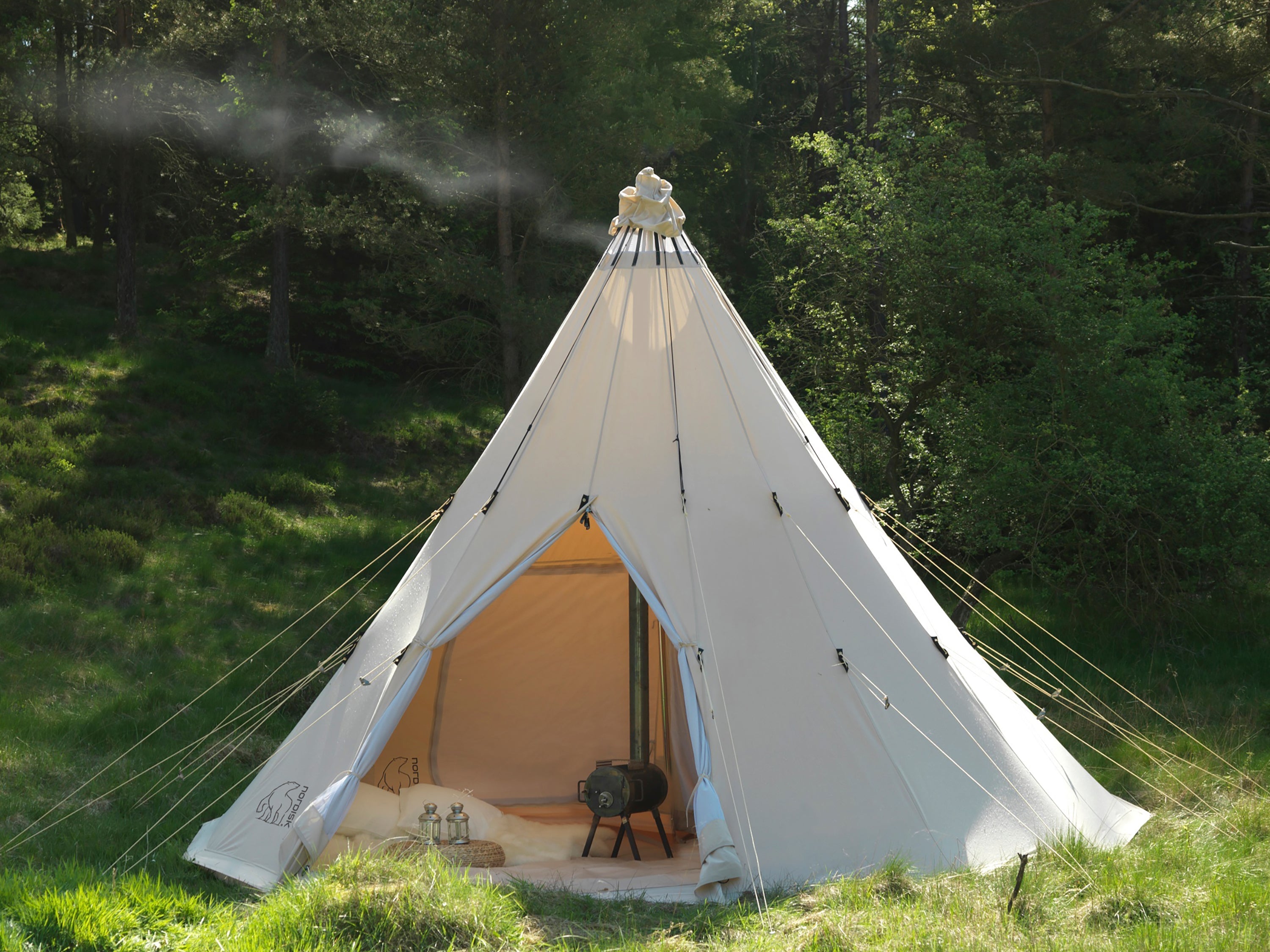 Alfheim 12.6 Glamping Tent - 6 person | 12.6 m² | Sandshell