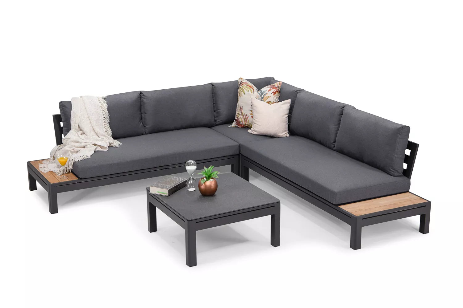 Bristol Corner Lounge Set – British-Inspired Comfort