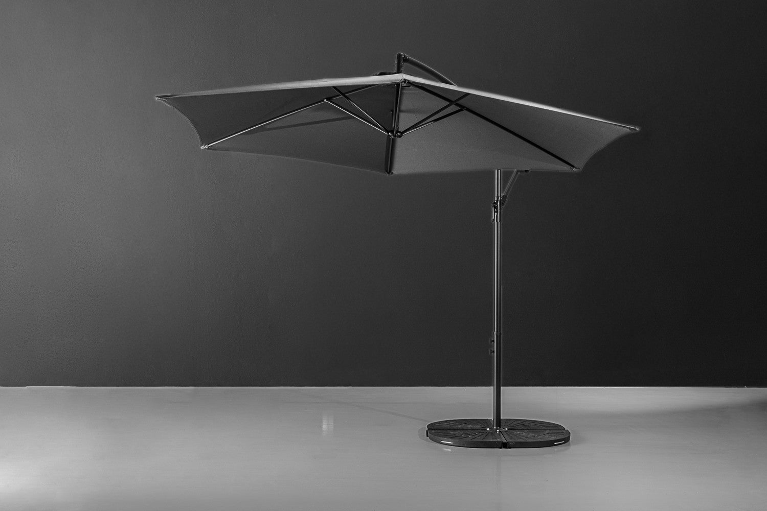 Miami Cantilever Umbrella (Grey) – Modern Shade Solution