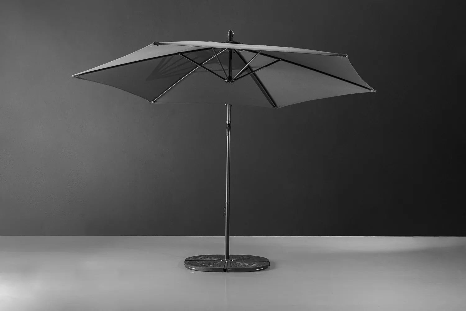 Miami Cantilever Umbrella (Grey) – Modern Shade Solution