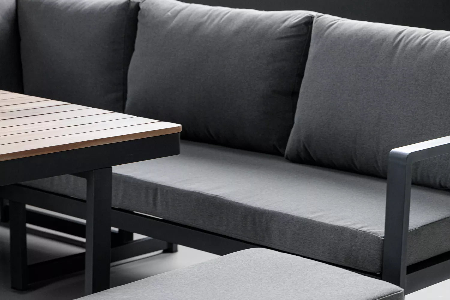 Moscow Corner Lounge Set – Modular Outdoor Seating