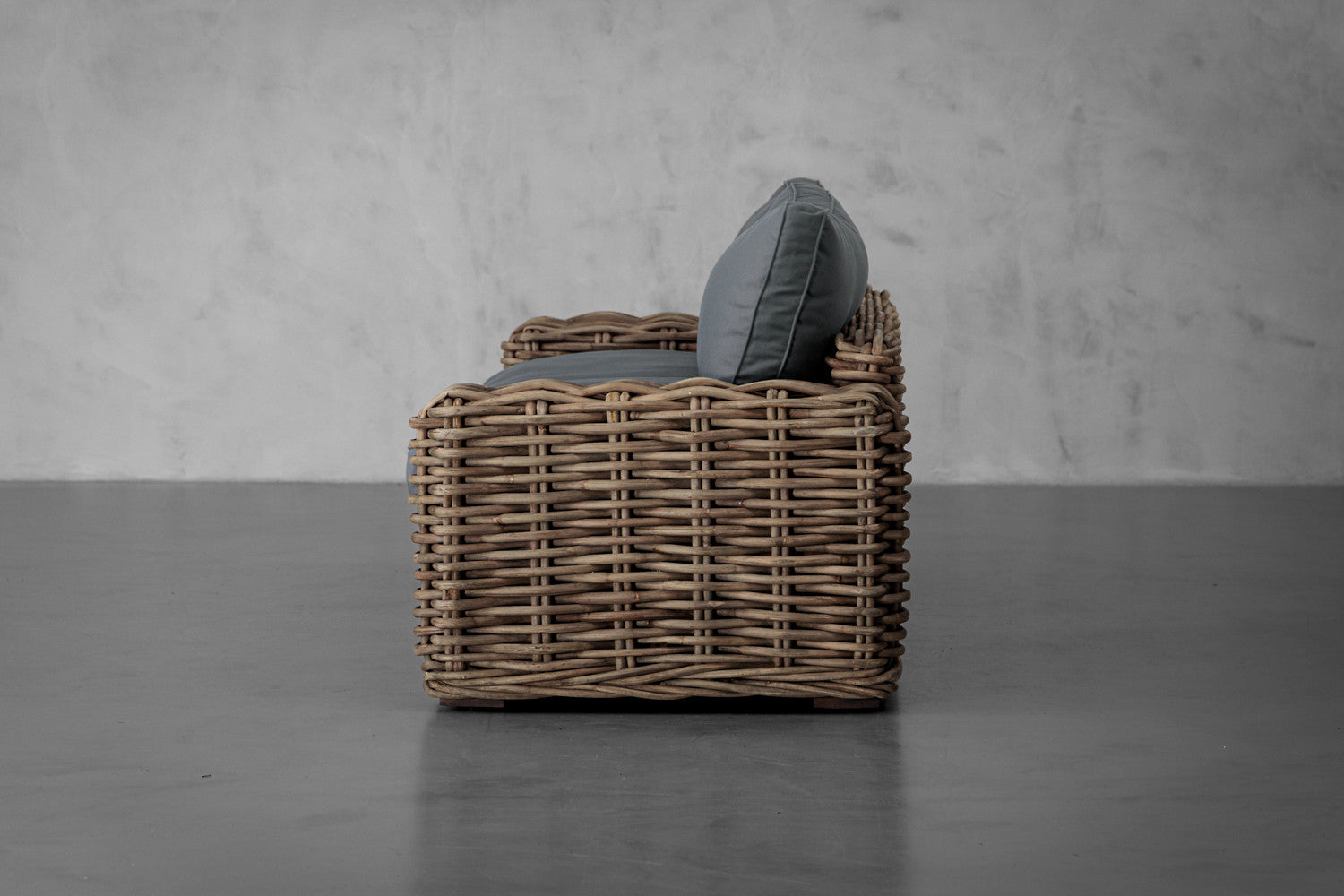 Panama Lounge Set (Slate) – Monochromatic Sophistication